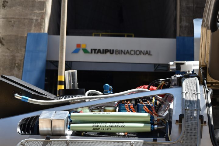 Itaipu - De Volta para o Futuro recarrega as energias na usina