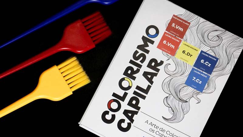 Livro sobre Colorismo Capilar faz sucesso entre os profissionais da colorimetria