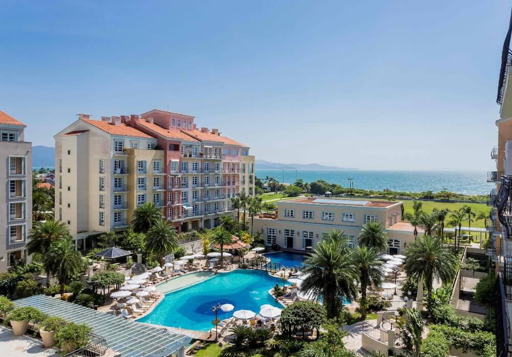 Hotéis IL Campanario e Jurerê Beach Village têm programação especial para as férias de julho com foco na família