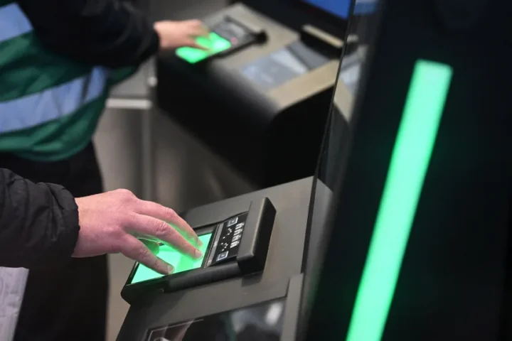 Sistema de passaporte eletrônico é implantado na União Europeia