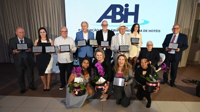 ABIH-SC celebra 60 anos e Dia do Hoteleiro em grande estilo