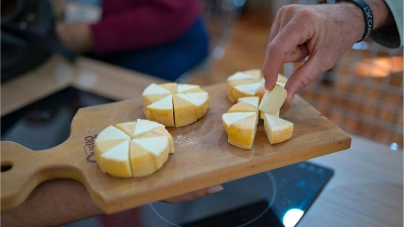 Festival do Queijo Artesanal de Minas terá oficinas gastronômicas e agenda de relacionamento com compradores de vários estados
