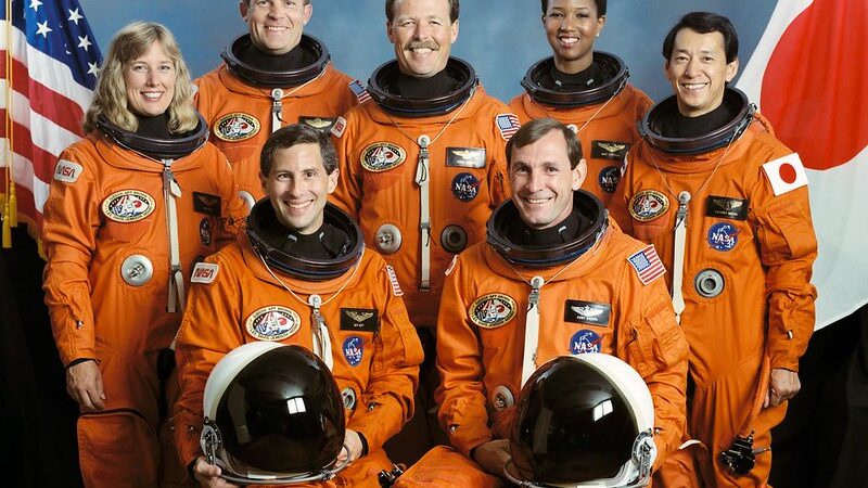 Dia dos Namorados: o único casal a viajar junto em uma missão da NASA levou a agência a rever suas regras