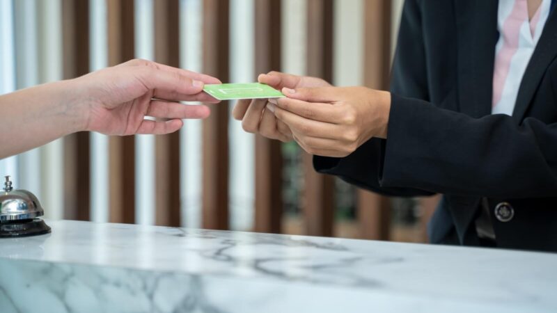 Mercado de apartamentos com serviços deve triplicar até 2035 e impulsiona nova geração de residenciais com hotelaria integrada